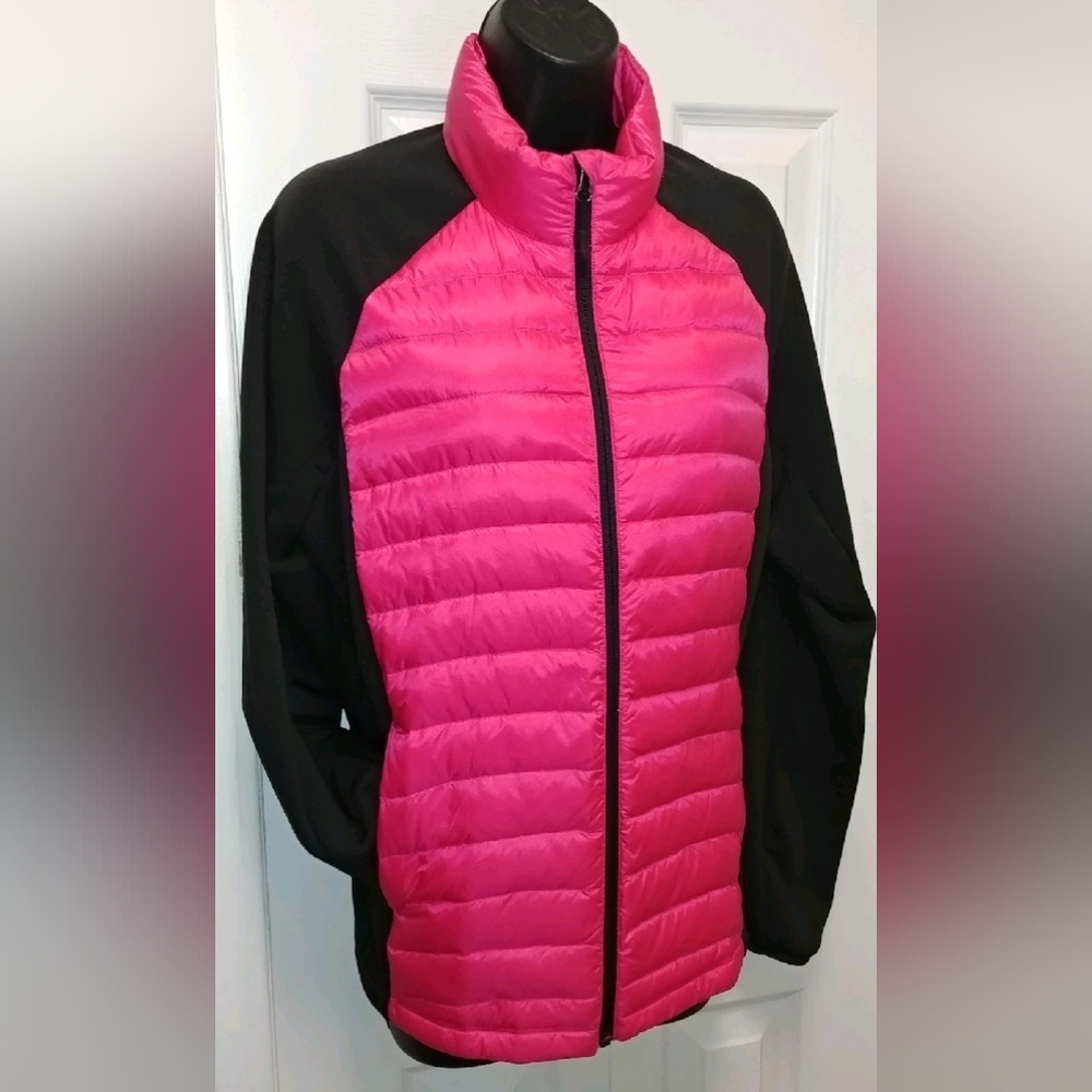 32 Degrees hot pink puffer jacket